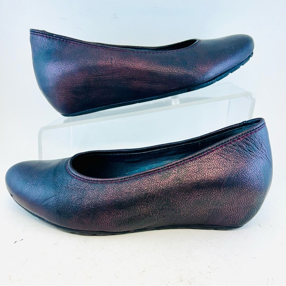 Wolky Black w/Red Metallic Shimmer Valentine Ballernina Wedges, size 40 US 9 - Picture 5 of 11